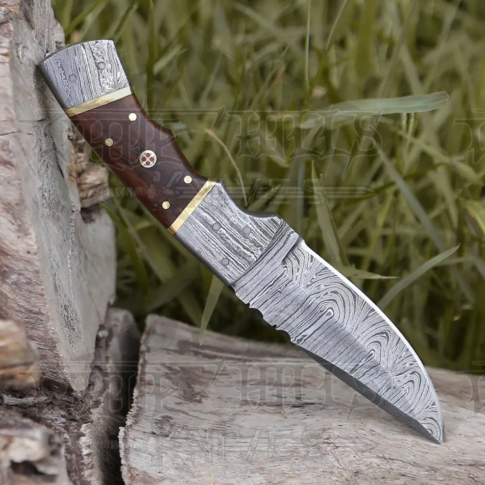 8.5” Hand Forged Damascus Steel Full Tang Skinner Knife - Wood Handle