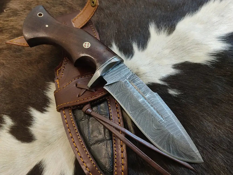 Handmade Damascus Skinner knife - Camping Knife - Wood Handle & Damascus Bolster